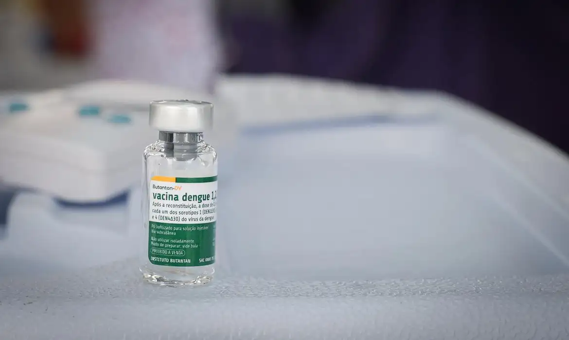 Vacina brasileira contra a dengue mantém eficácia por até 5 anos