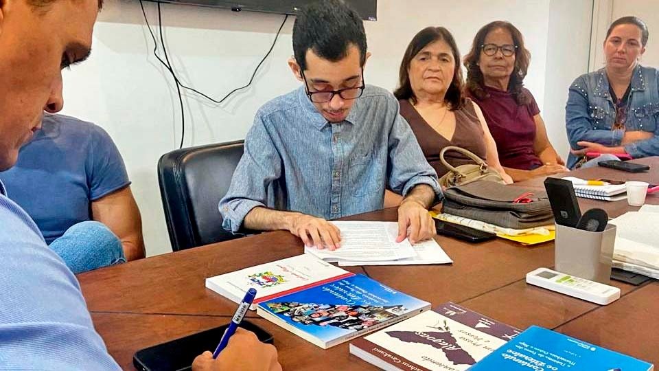 Literatura como ferramenta pedagógica: o escritor alagoano dentro da sala de aula
