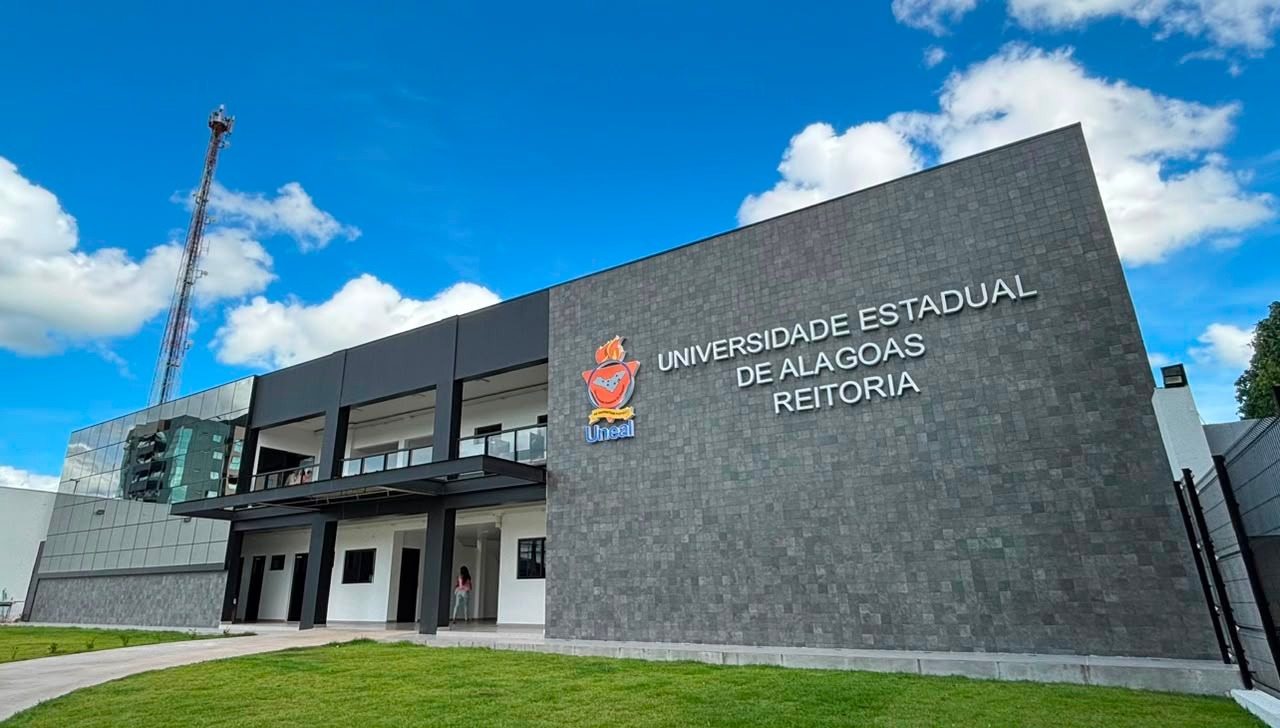 Prazo para inscrições em especializações da UAB/Uneal termina em 13 de agosto