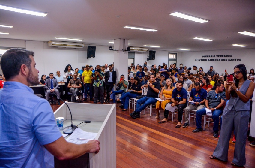 Secretaria Municipal de Segurança Cidadã dialoga com ambulantes da orla marítima em audiência pública